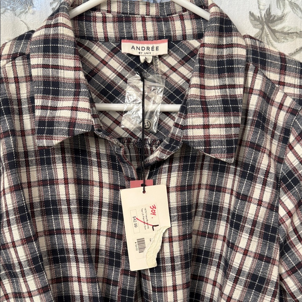ANDREE BY UNIT Plaid Button-Down Shirt with Tie Front - Picture 2 of 7